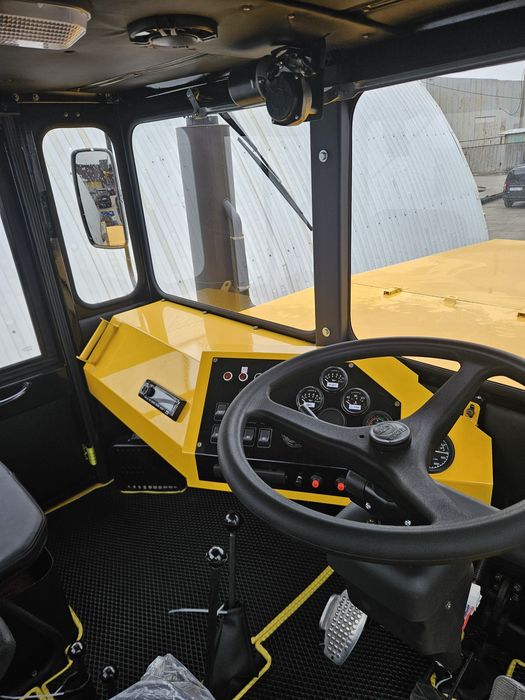 Продам кабину кировец к700