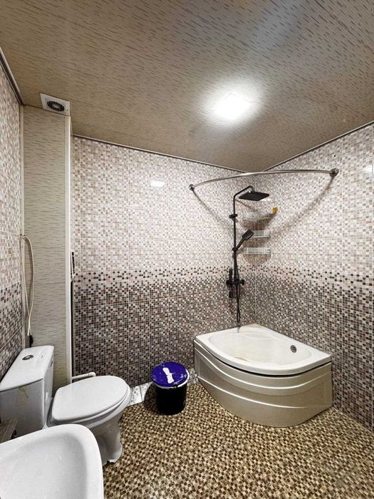 2х комнатная квартира, мансарда 65кв/м, со всеми удобствами, Вокзал