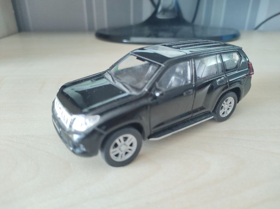 Разни модели 1/43