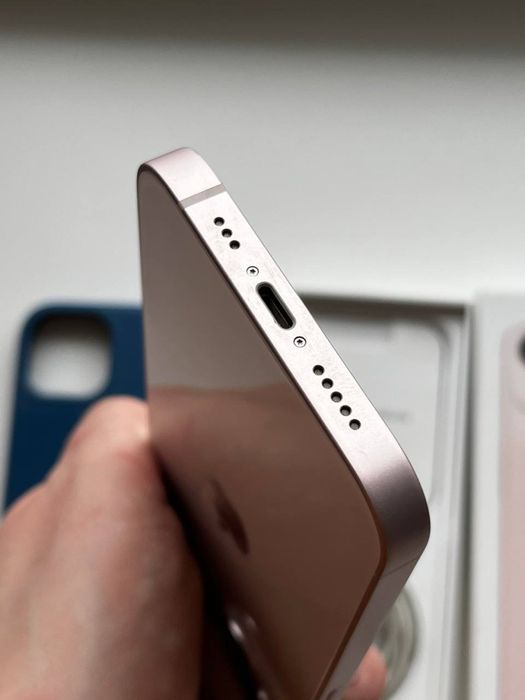 iphone 13 в идеале акб 100%