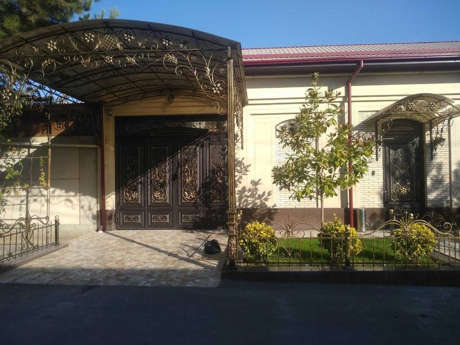 Ремонт ворот покраска металлоконструкций Дарвоза тамирлаш бо́яш хизмат