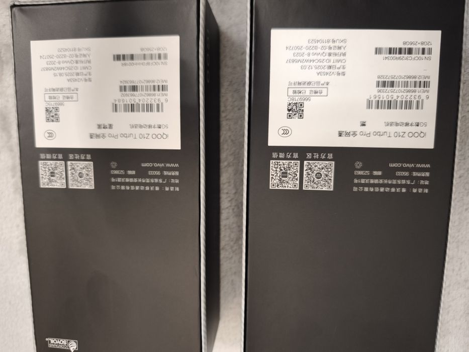 Vând telefon mobil VIVO IQOO Z10 Turbo Pro nou-nouț!!!