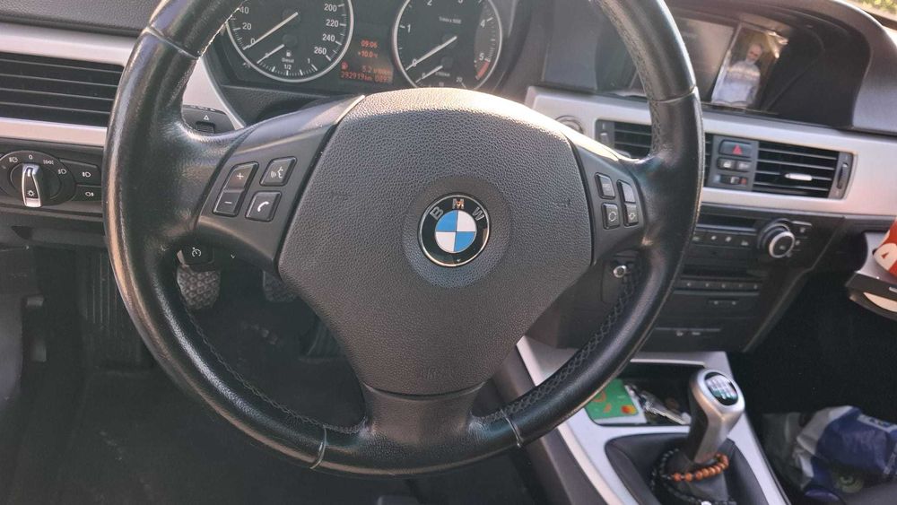 Vand bmw e90 xdrive 2011 184 cp