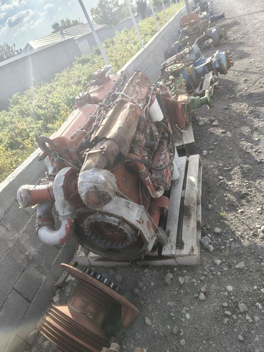 Motor combina laverda și hesston