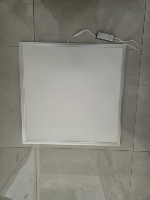 Panou LED incastrabil 50W 600x600mm 4500K alb rece rama argintie