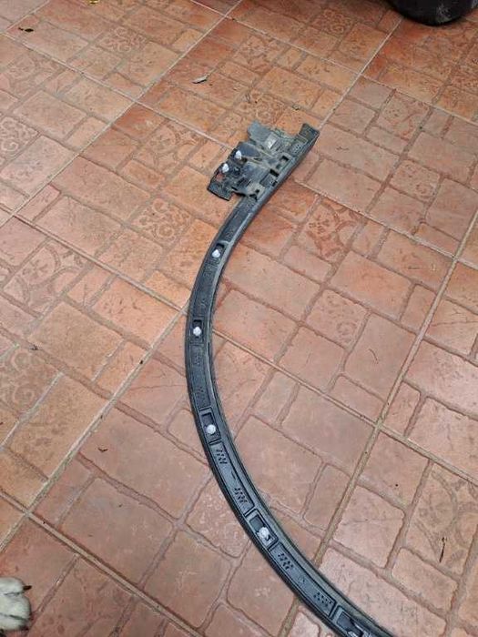 Overfender bandou dreapta fata VW Touareg an 2018-2022