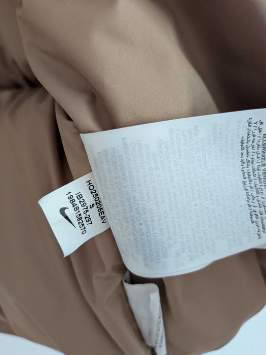 Nike Therma Fit Sportswear Club Puffer Jacket, Size S