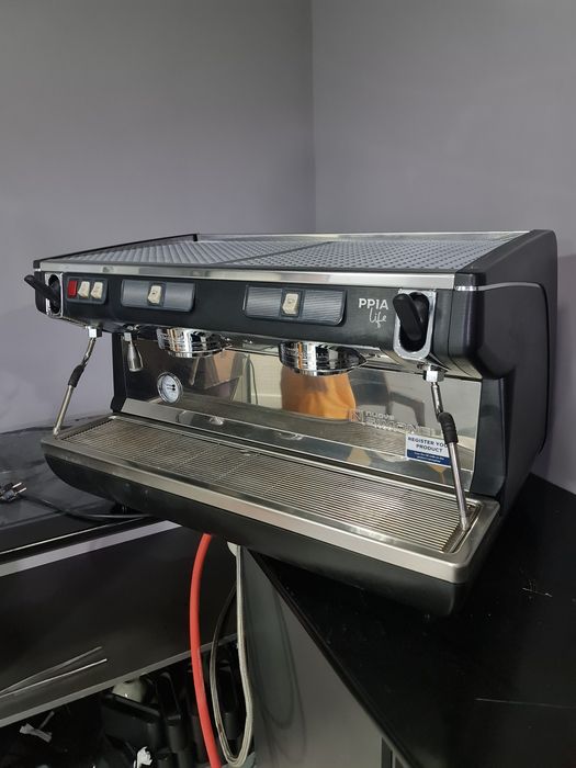 Кофемашинка фирмы simonelli
