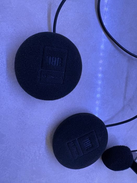 Casti microfon JBL pentru  intercom cardo