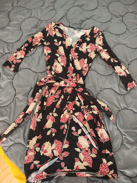 Дамска Рокля Seniquanone