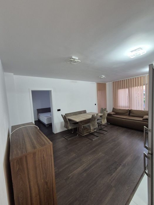 Apartament de închiriat
