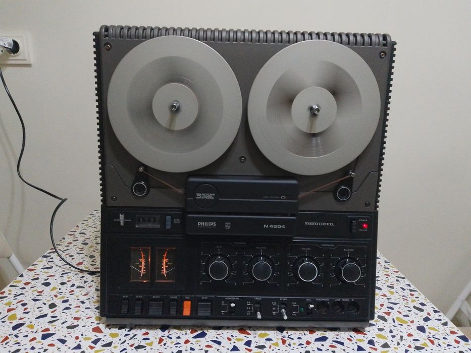 Linie audio! Magnetofon Philips N 4504, Amplituner Denon și Boxe