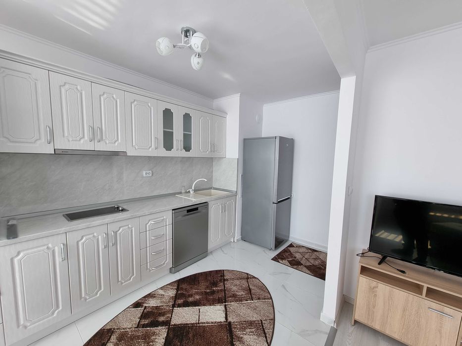 Дава се под наем Тристаен апартамент в Разград, Освобождение - 90 кв.м за 510 € - Снимка #5