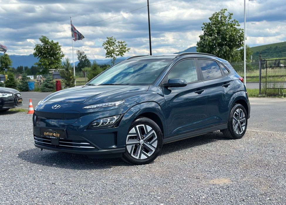 Hyundai KONA Electric 64,8 kwh 204 CP SOH 100% an 12.2022 Impecabila /  RATE  !!