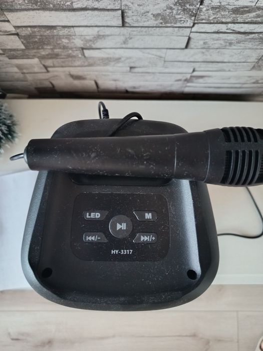 Продавам кареоки с  микрофон