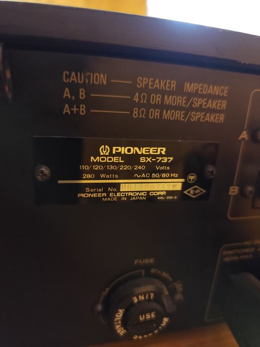 Pioneer SX-737 реставриран