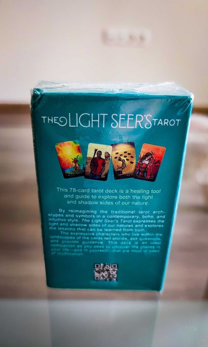 Нови, неразопаковани! 78 карти таро The Light Seer's Tarot