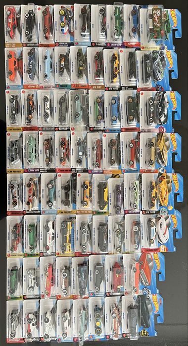 Продается коллекция Hot Wheels