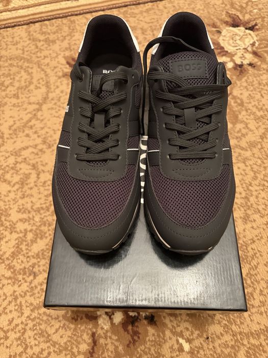 Босс кроссовки 39-40