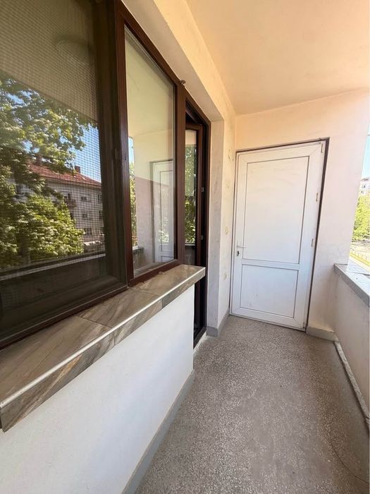 Дава се под наем Тристаен апартамент в София, Мусагеница - 65 кв.м за 149500 € - Снимка #8