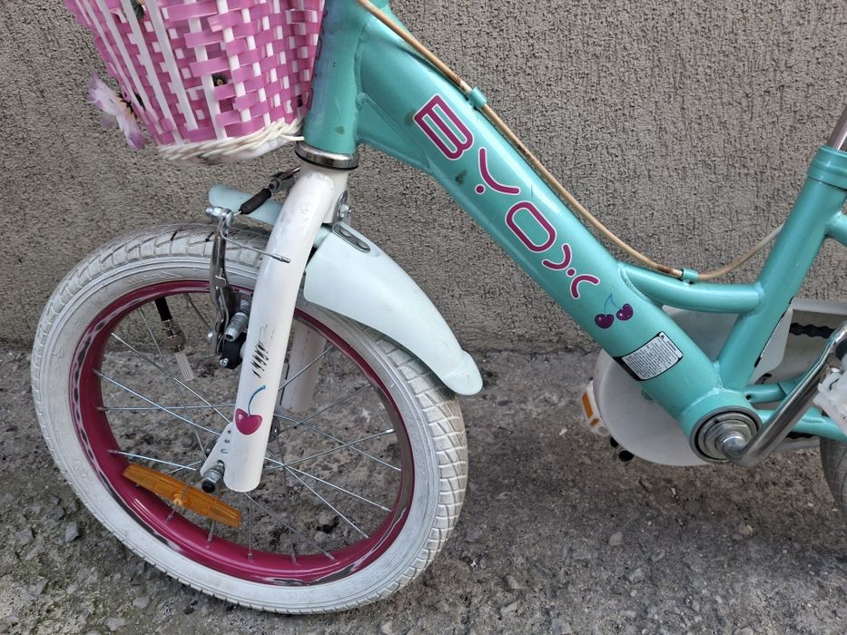 Продавам детско колело