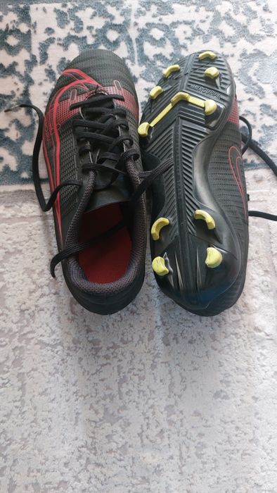 Бутсы детские 36 размер