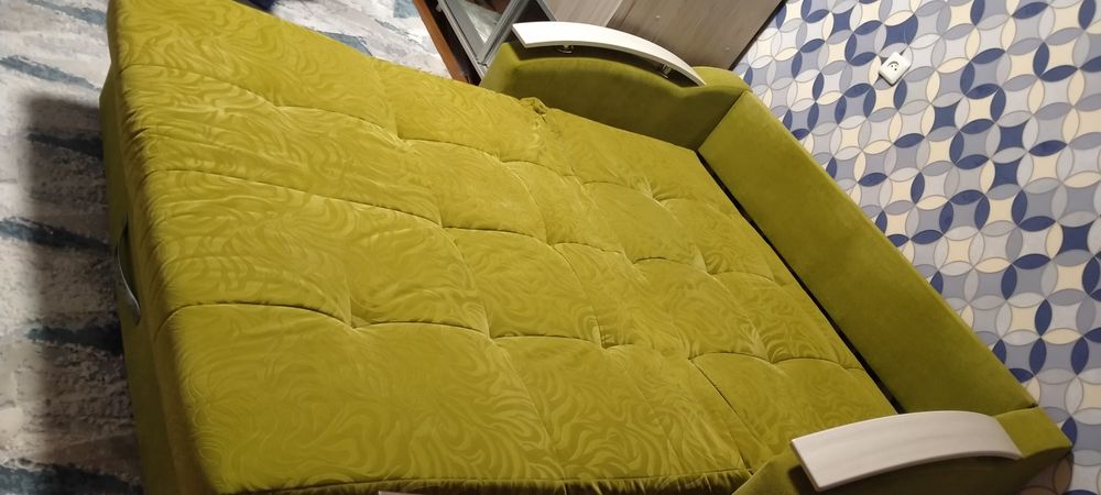 Продам диван раскладной
