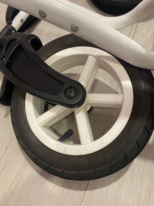 Бебешка комбинирана количка