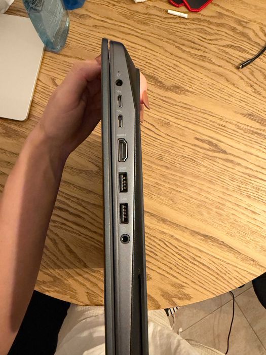 Vand Laptop HP ZBook 15 G3 i7, 64 GB RAM, SSD 1 TB, Quadro 2 GB