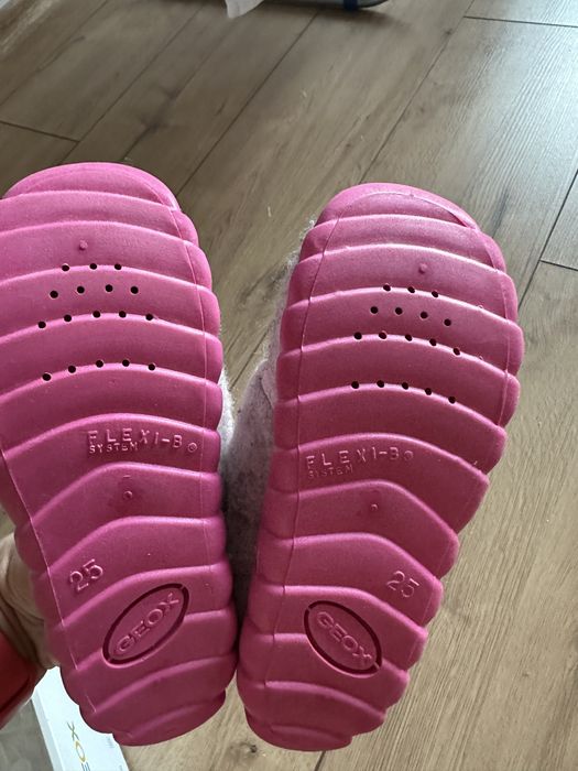 Детски пантофи Geox