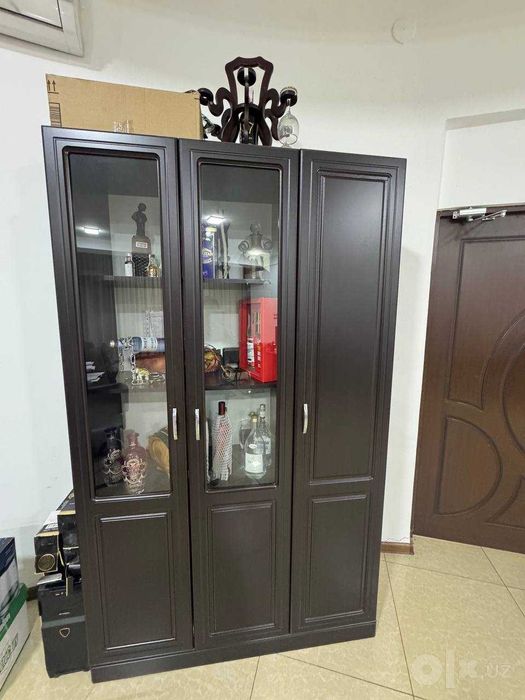 Продается офисная мебель