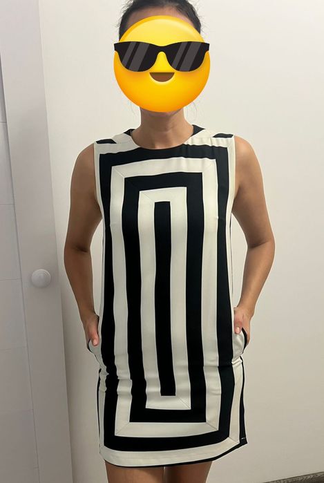 Продам платье летнее короткое