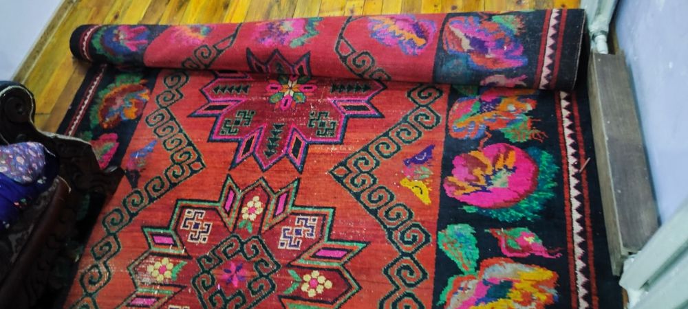 Gilam sotiladi  прадаёц я ковёр чисто шерсть