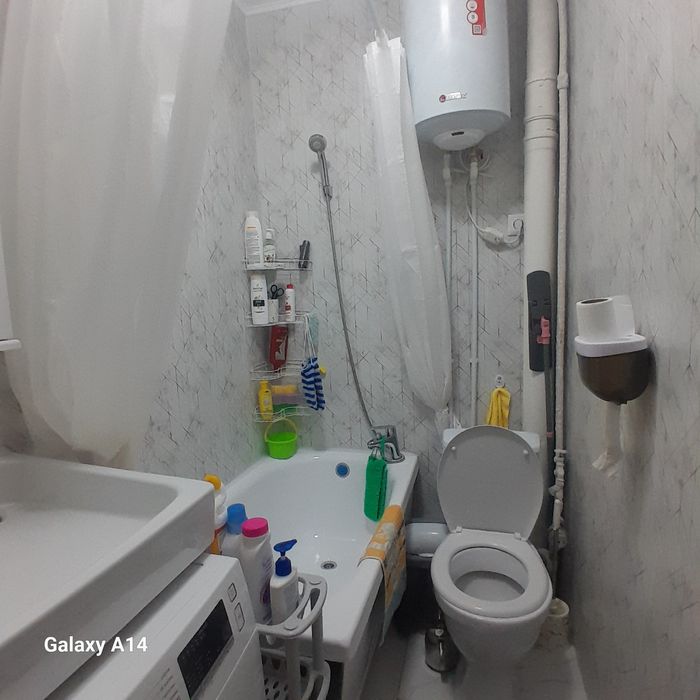 Сдам 2 х ком квартиру