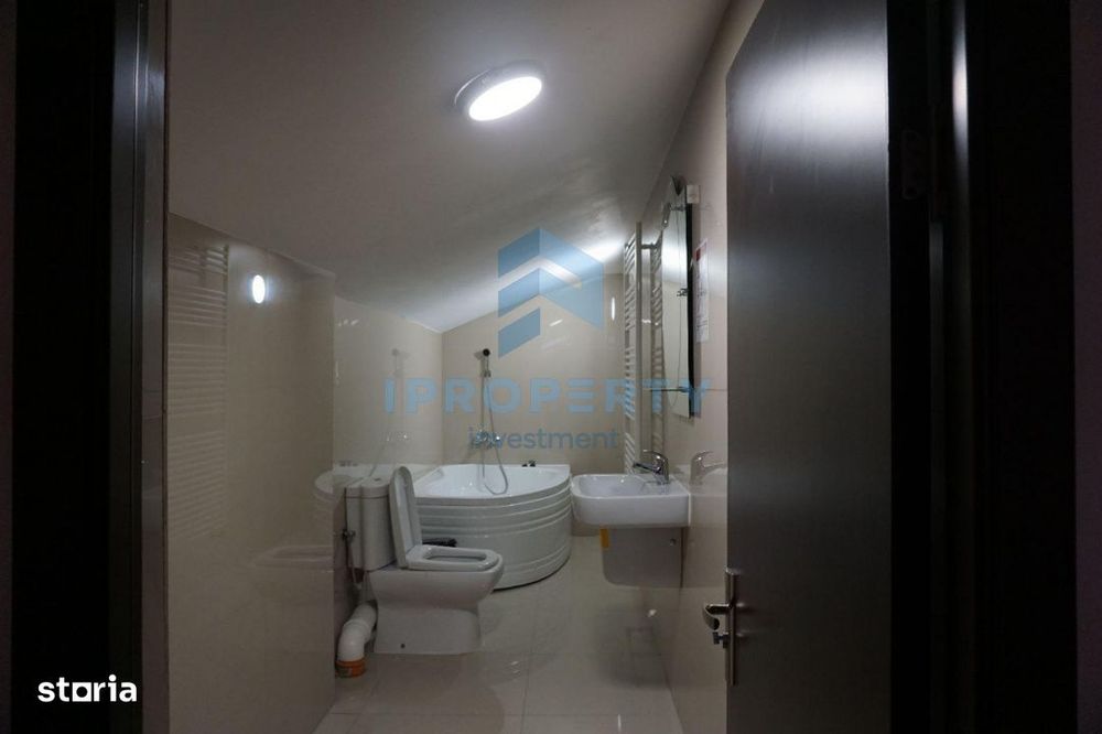 Comercial-Birouri | Piata Victoriei | 250 mpu | 18 Camere | Curte prop