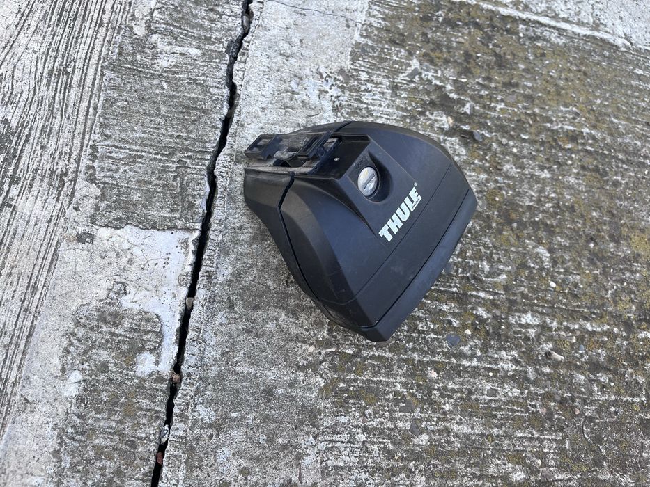 Bare transversale Thule 120 cm + 2 suporti bicicleta Thule