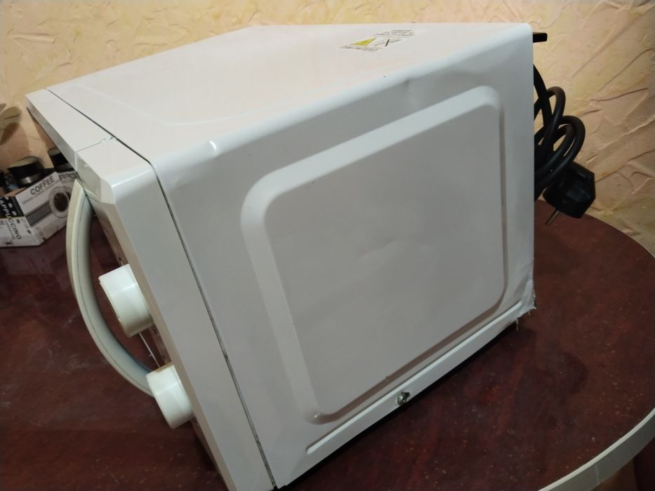Микроволновка рабочий
