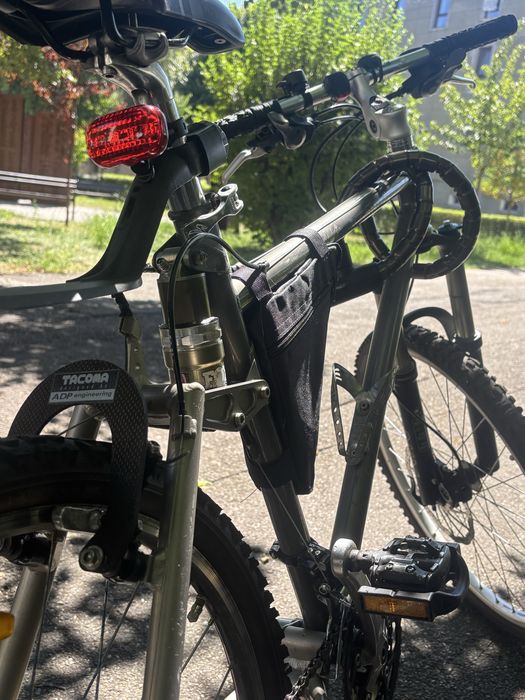 Bicicleta Specialized full suspension