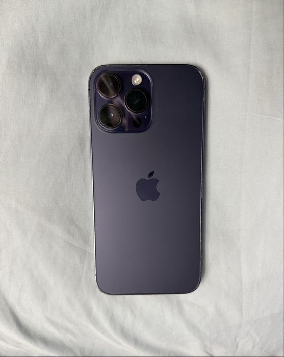 Продам айфон 14 про макс