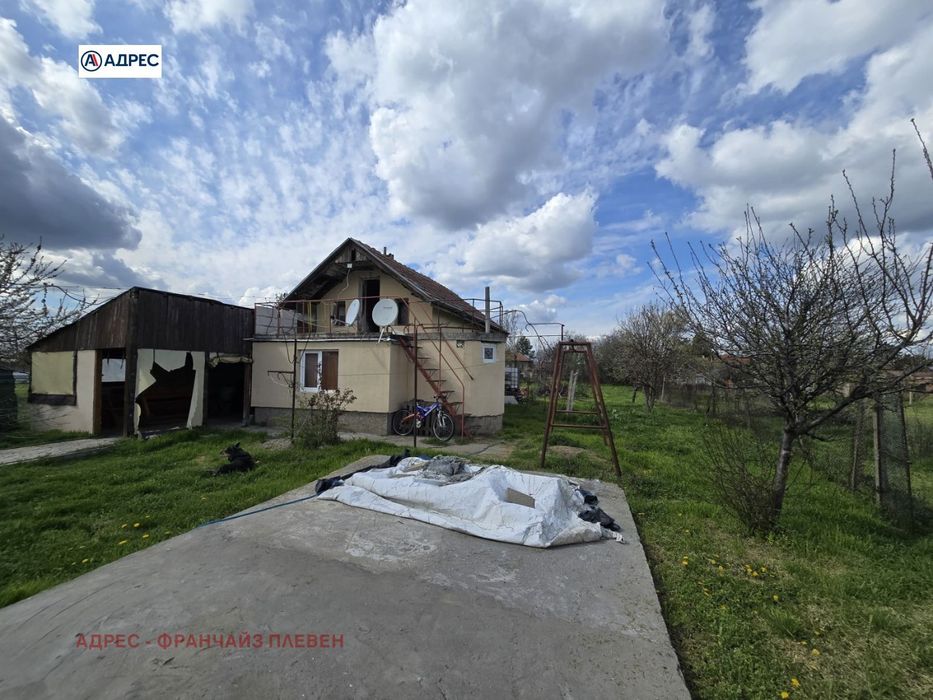 Продава се Къща в с. Коиловци, Област Плевен - 48 кв.м за 553 €/кв.м - Снимка #1