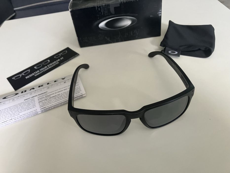 Слънчеви очила Oakley Holbrook