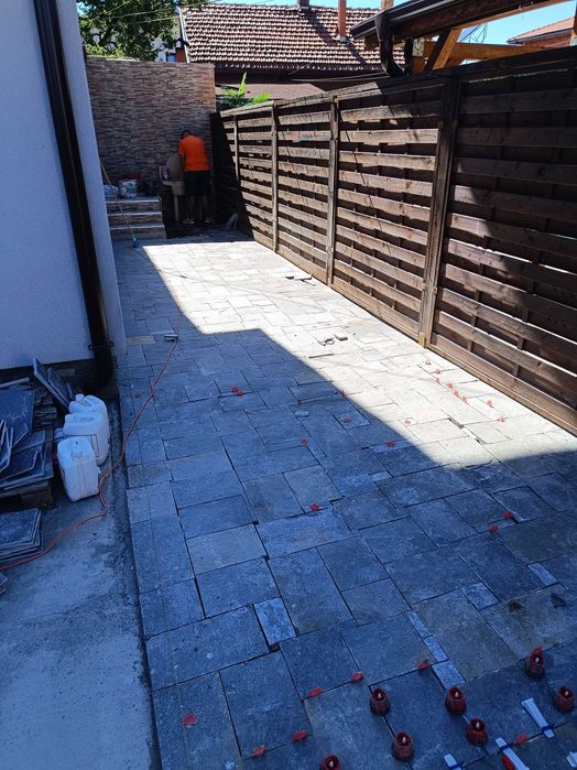 Лепене на камък и строителни ремонти