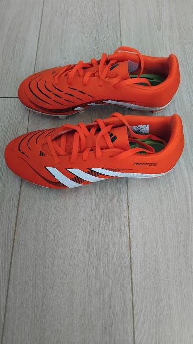 Бутонки adidas predator