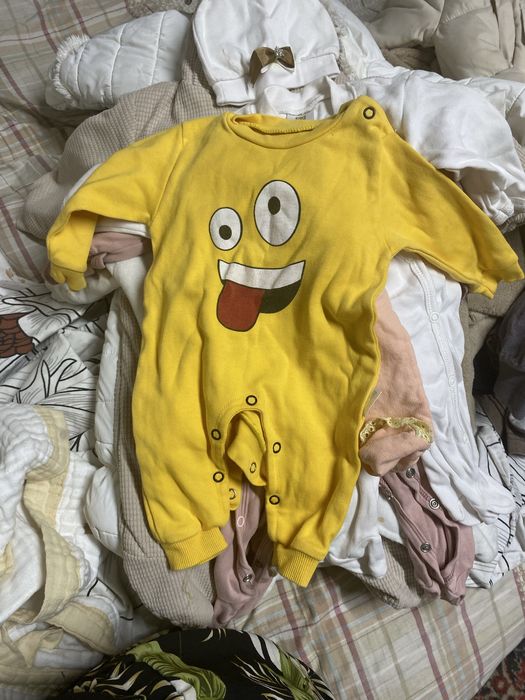 отдам даром детские вещи