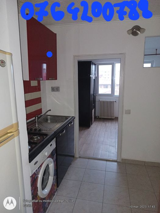 Vând garsonieră Broșteni