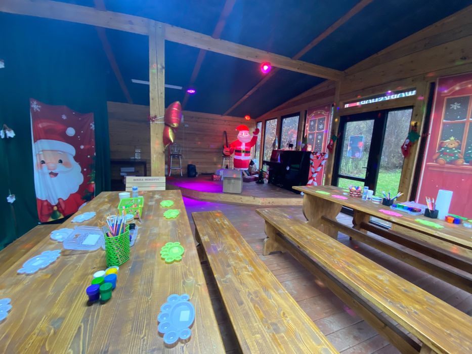 Vând camping Valea Doftanei