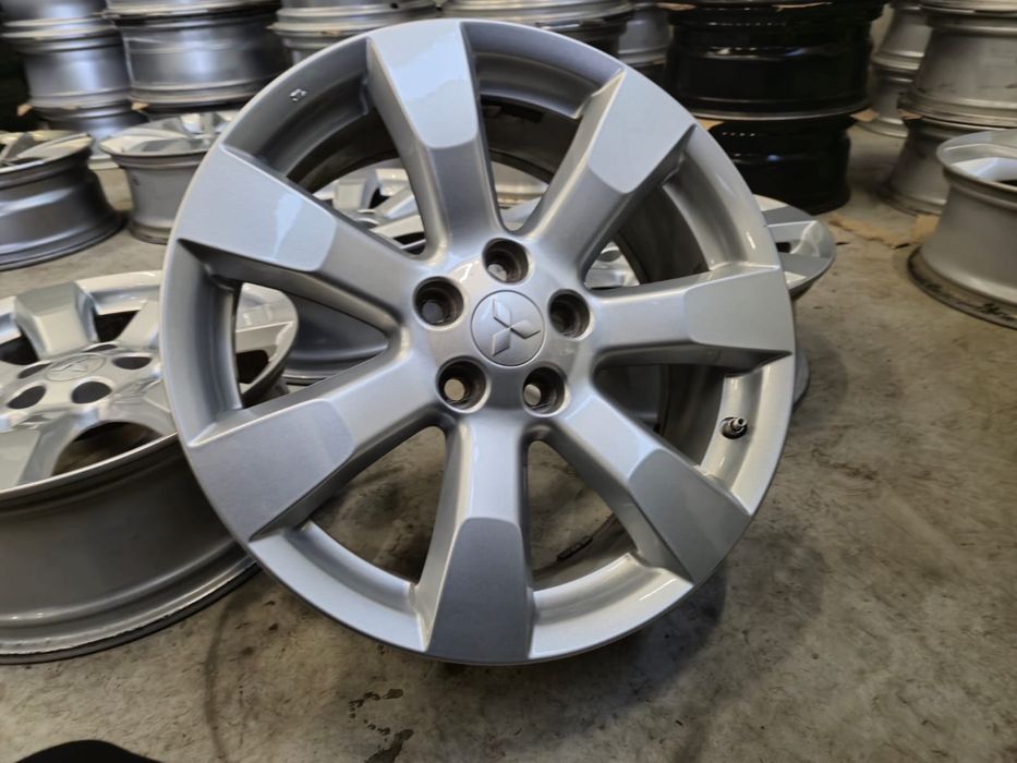 Jante Mitsubishi Outlander R18 originale stare foarte buna / Toyota