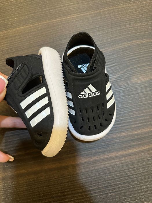 Детски сандали adidas