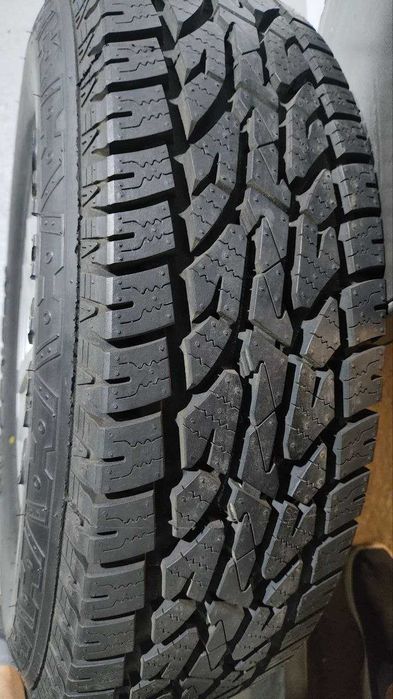 AT шины 235/85R16