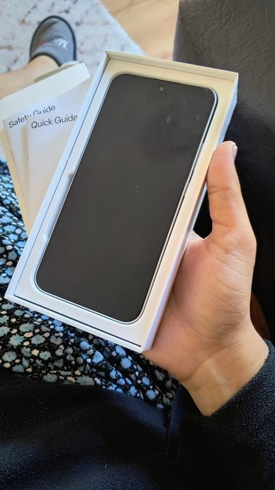 Oppo Reno 14F , în garanție